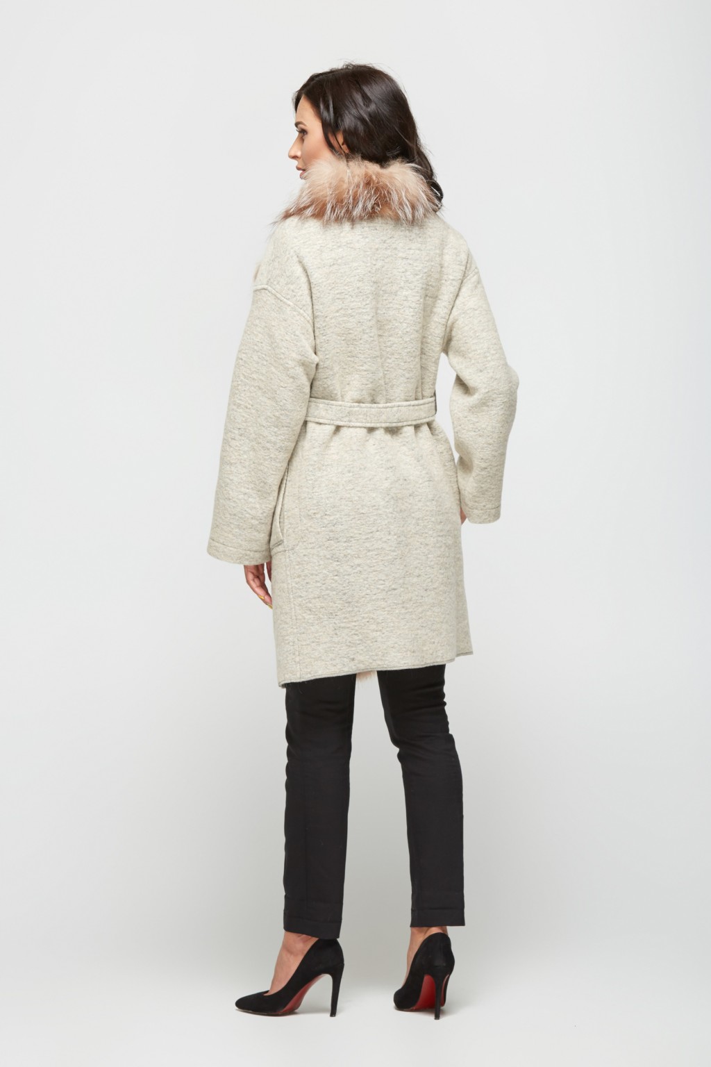 Зимнее пальто Mila Nova ПВ-32кор бежевый — изображение 5