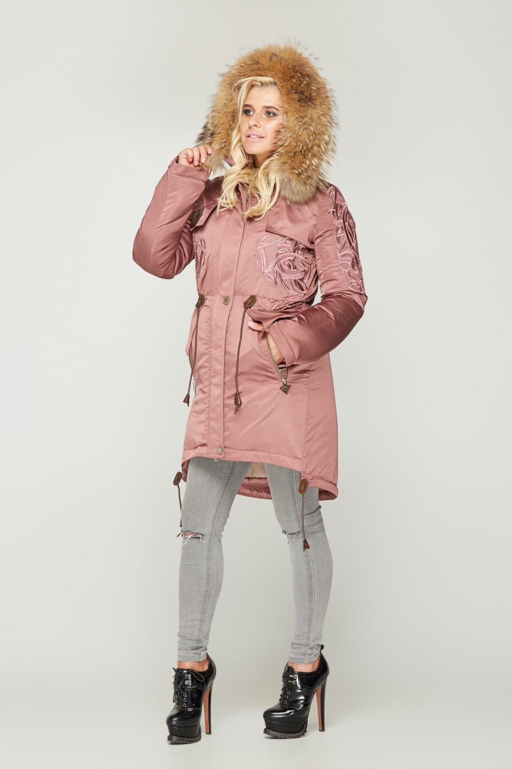 1066_49413 Зимняя парка Mila Nova К-7 фреза — изображение 1