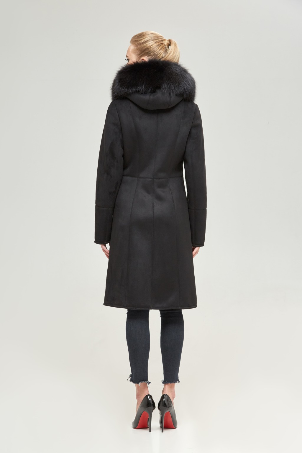 Зимняя дубленка Mila Nova Д-135 черный — изображение 3