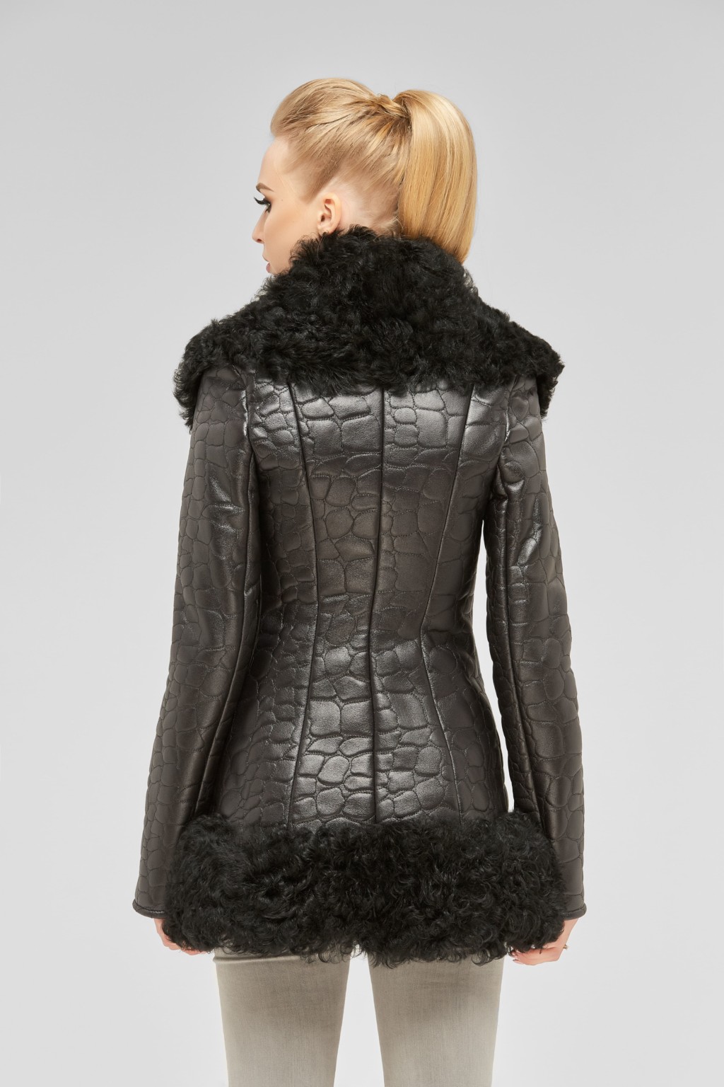 Зимняя Дубленка Mila Nova Д-4 черный — изображение 2