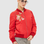 Демисезонная куртка Mila Nova КВ-11 красная