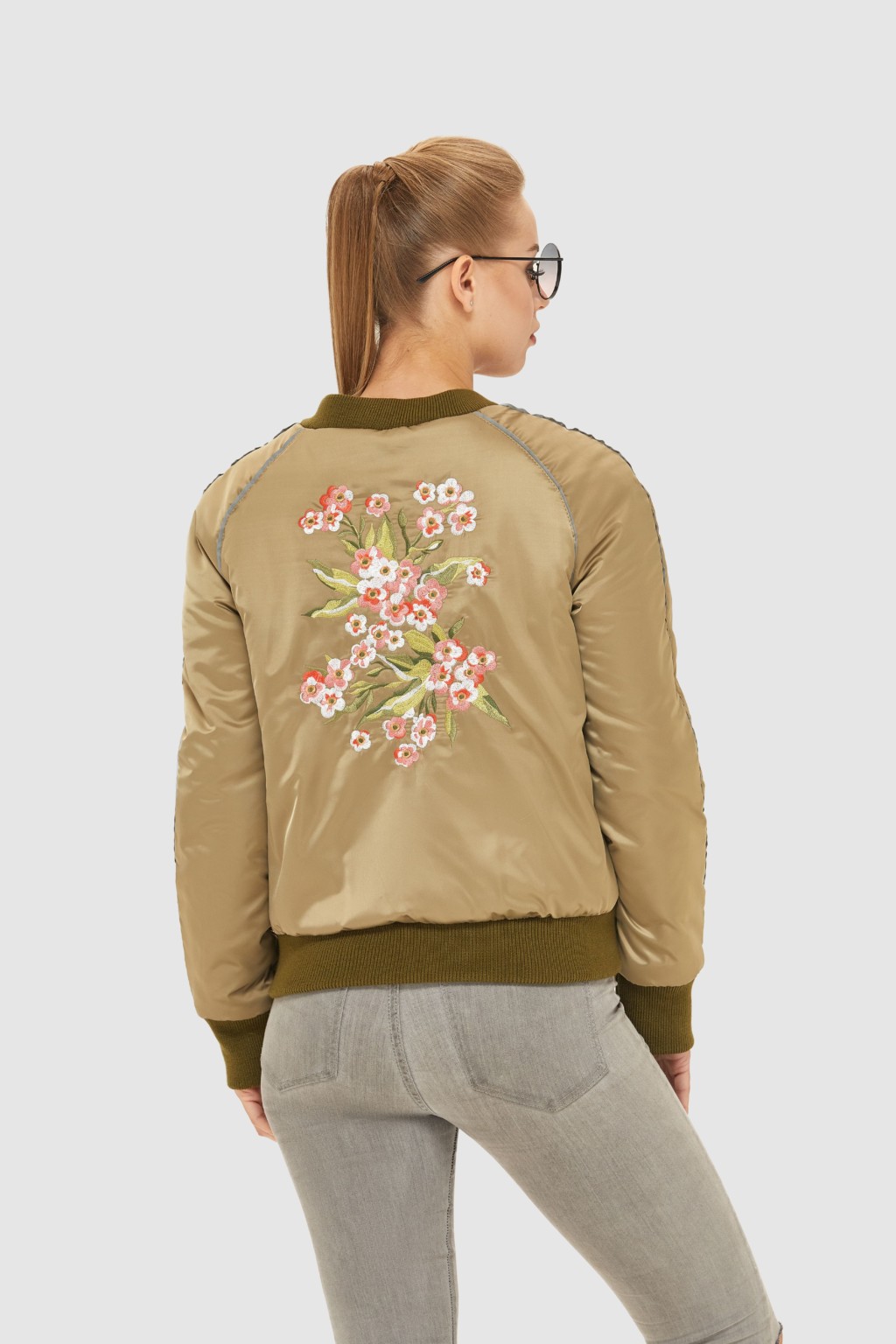 Демисезонная куртка Mila Nova КВ-11 оливка — изображение 2