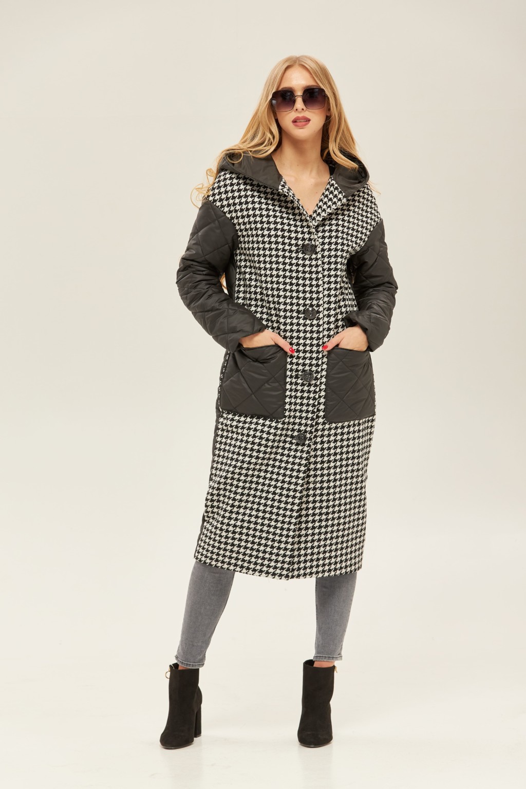 Демисезонное пальто Mila Nova ПВ-118 черно-белое — изображение 1
