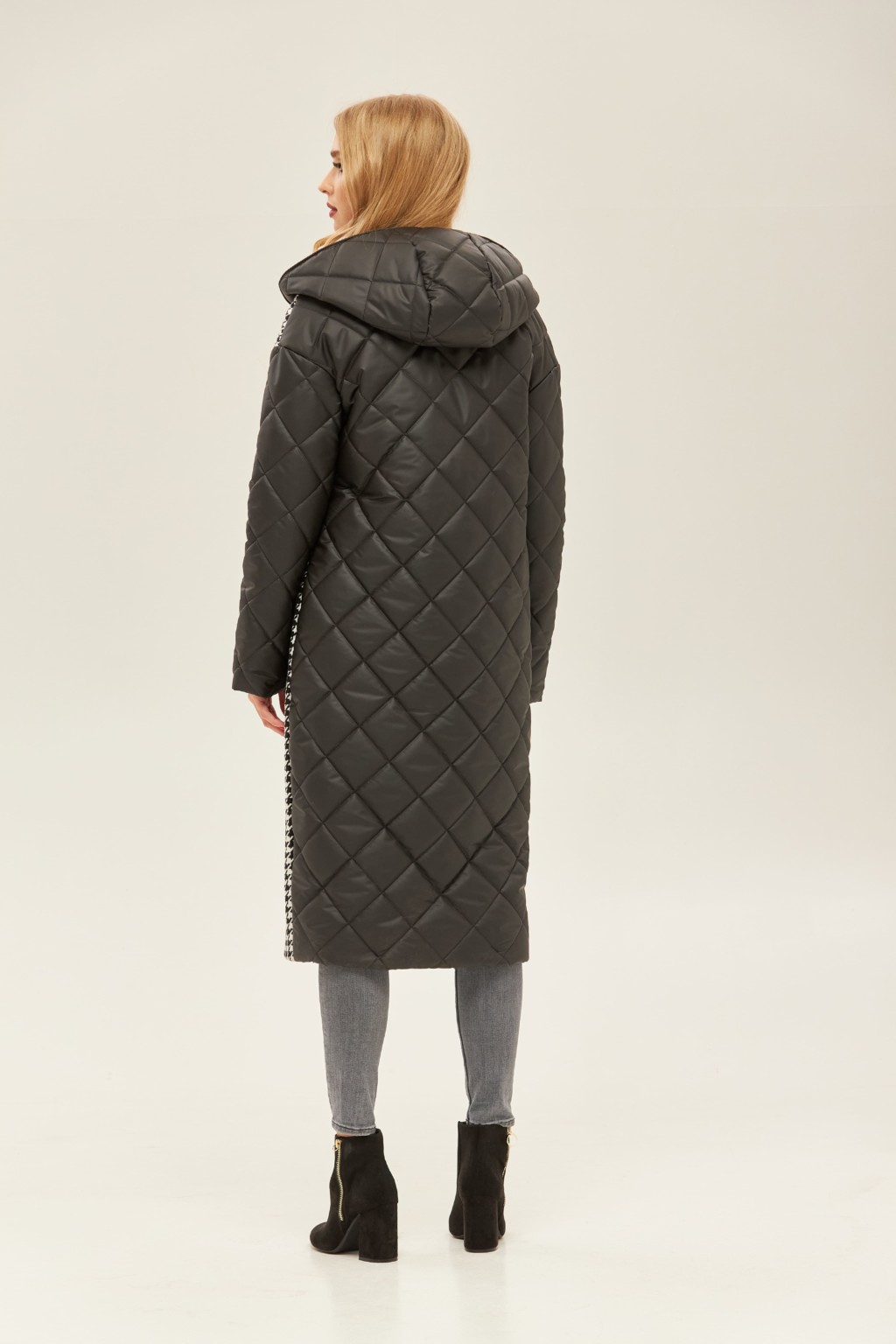 Демисезонное пальто Mila Nova ПВ-118 черно-белое — изображение 3