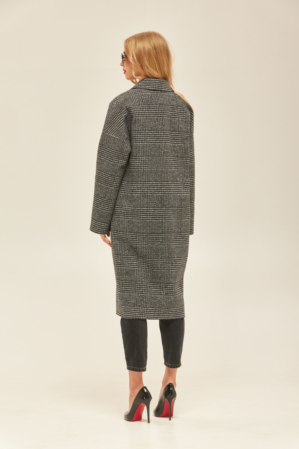 Демисезонное пальто Mila Nova ПВ-159 черное — изображение 2