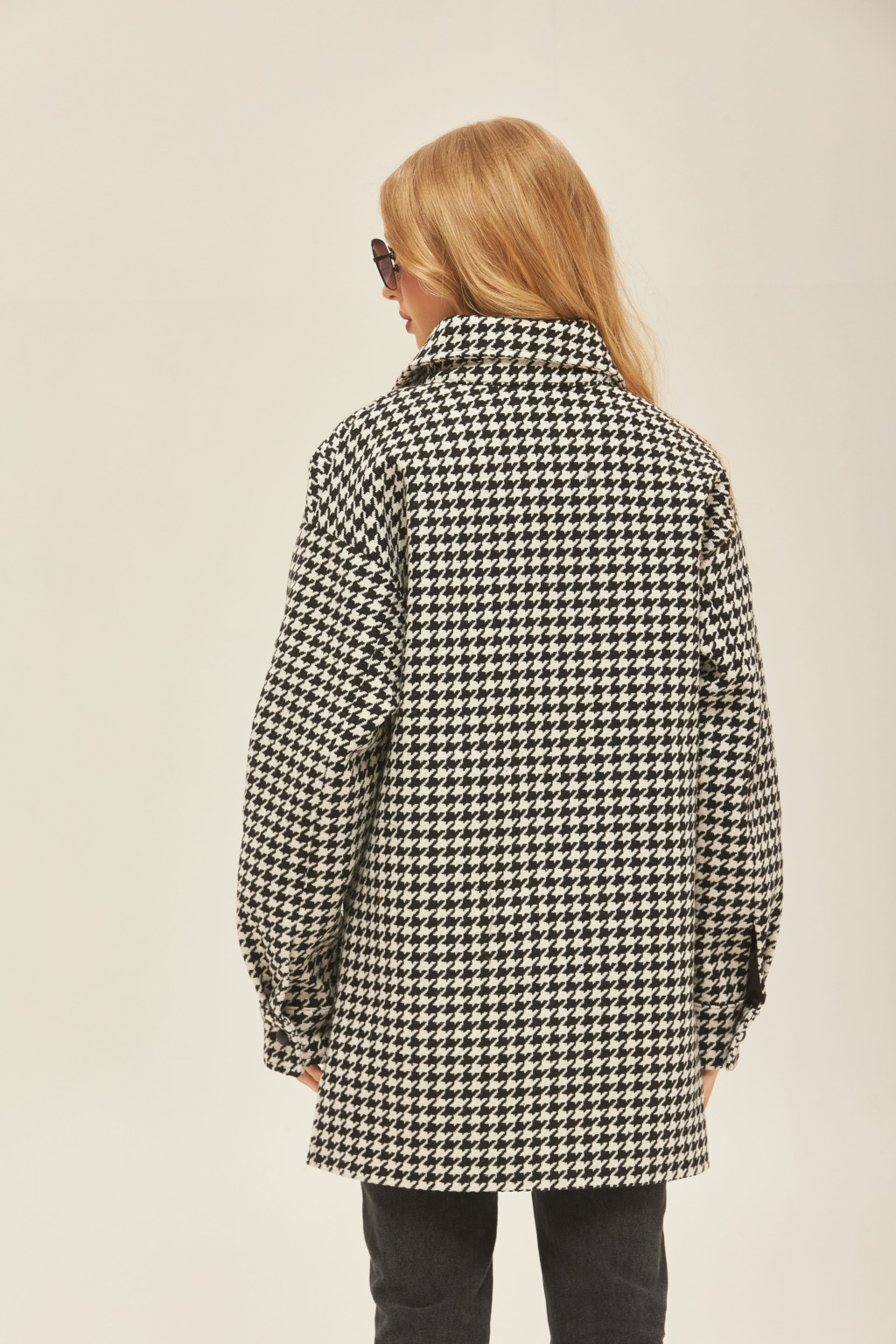 Демисезонное пальто Mila Nova ПВ-177 черное — изображение 4