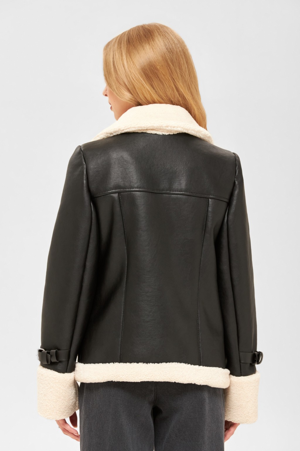 Зимняя дубленка Mila Nova Д-163 черная — изображение 2