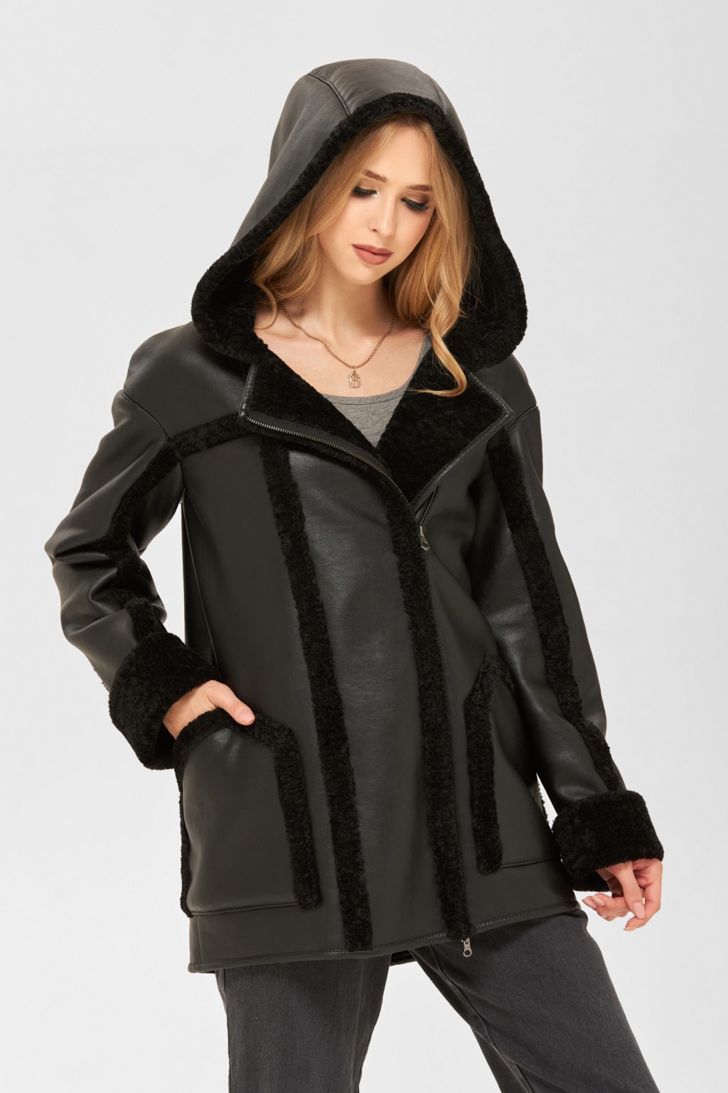 Зимняя дубленка Mila Nova Д-171 черная — изображение 2