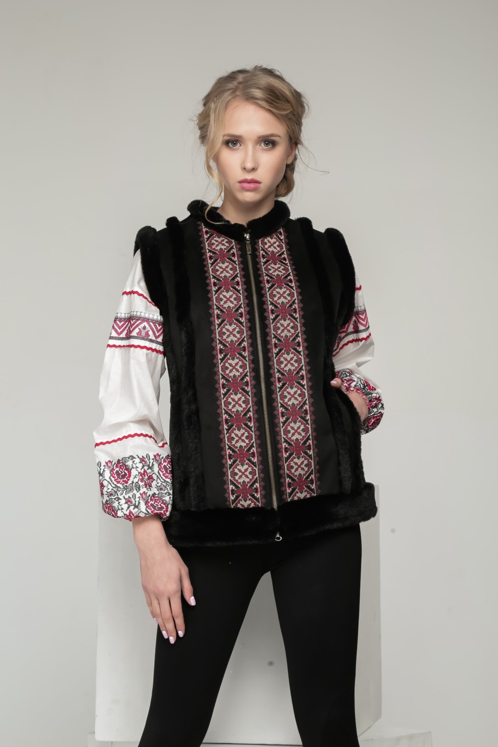 Жилет Mila Nova Ж-2 черный — изображение 1