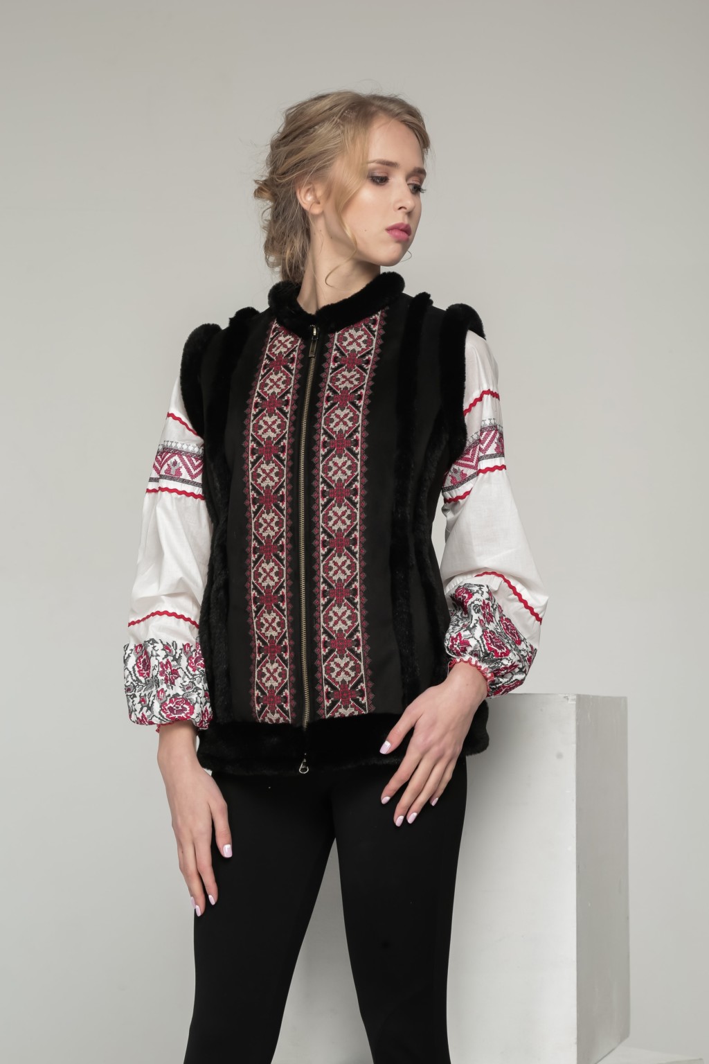 Жилет Mila Nova Ж-2 черный — изображение 2