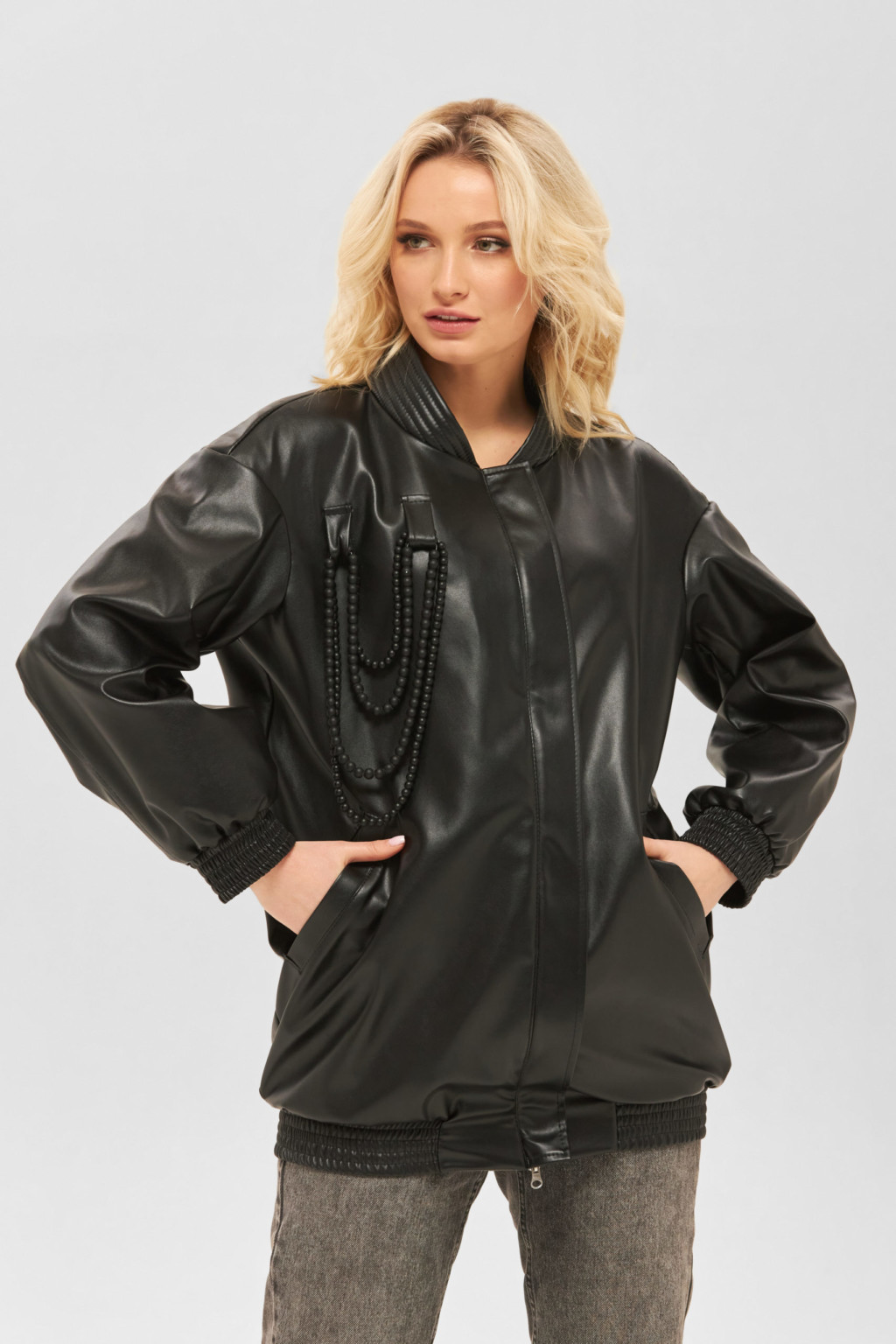 Демисезонная куртка Mila Nova К-164 черная — изображение 1