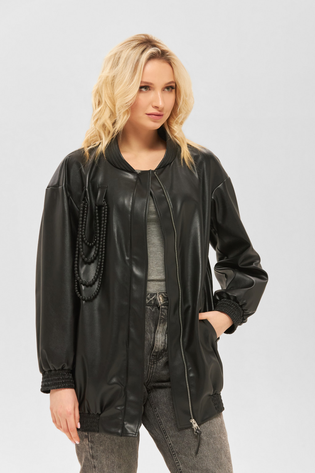 Демисезонная куртка Mila Nova К-164 черная — изображение 2