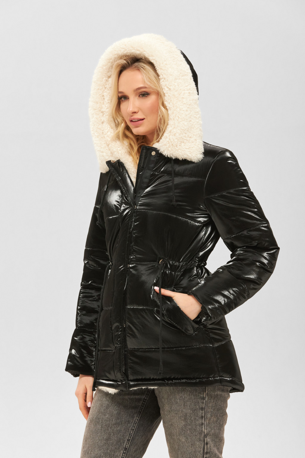 Зимняя куртка Mila Nova К-182 черная — изображение 4