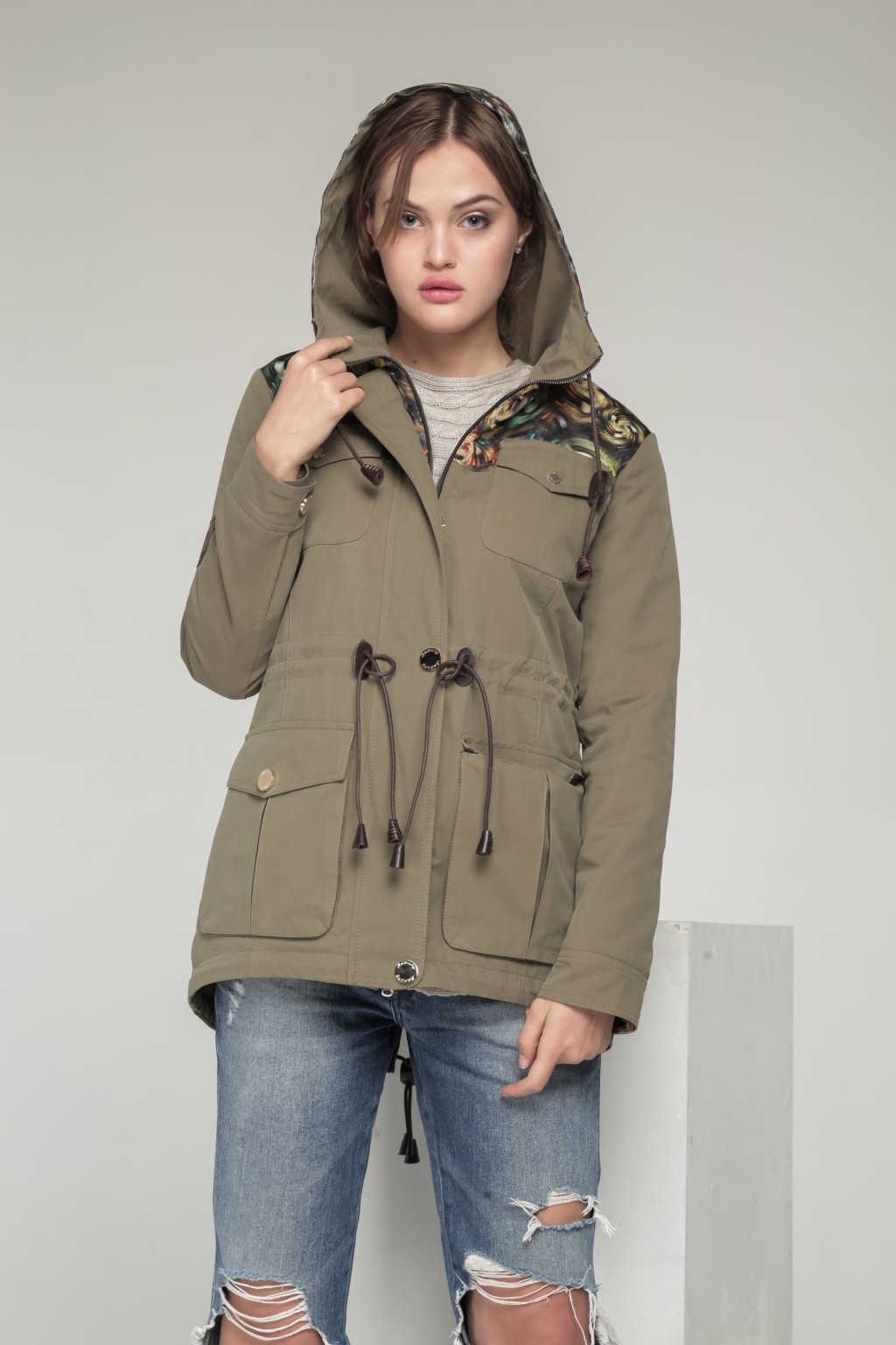 Демисезонная парка Mila Nova С-18 хаки — изображение 2