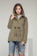 Демисезонная парка Mila Nova С-18 хаки — изображение 2