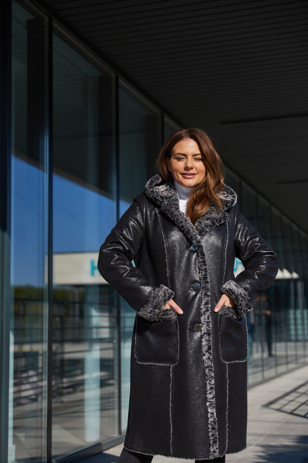 БР157б Зимняя Дубленка Mila Nova Д-157 б черный — изображение 1