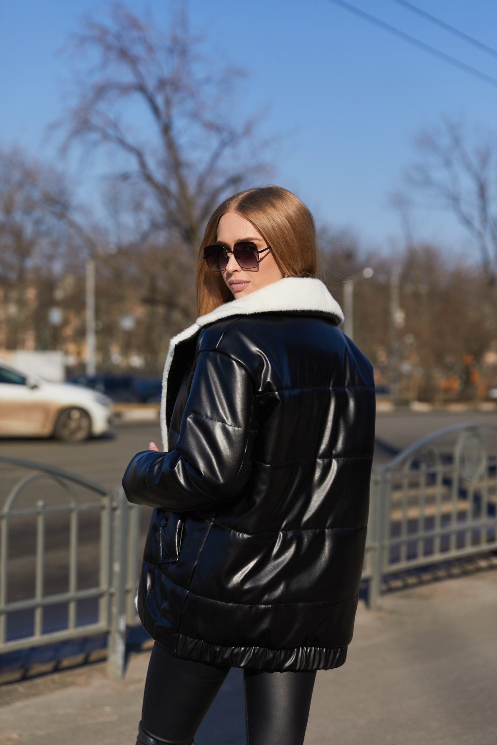 Демисезонная Куртка Mila Nova К-200 черная — изображение 3