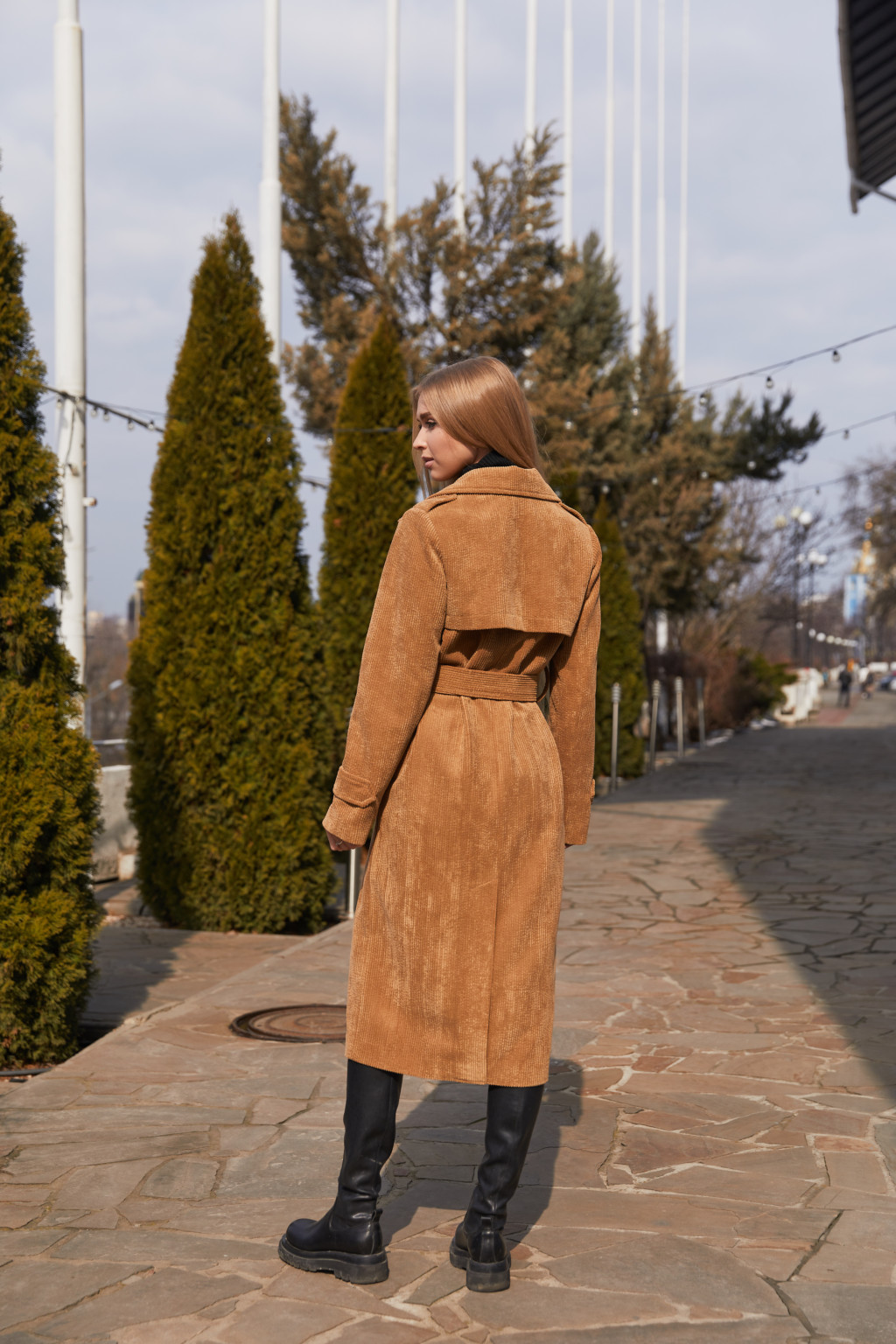 Демисезонный Плащ Mila Nova Q-101кемел — изображение 3