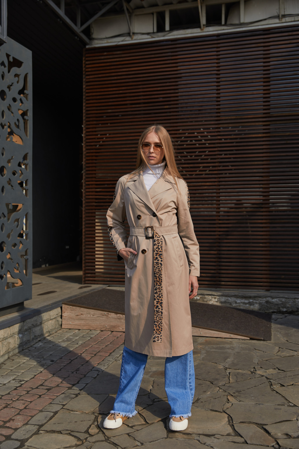 Демисезонный Плащ Mila Nova Q-91бежевый + черный — изображение 1