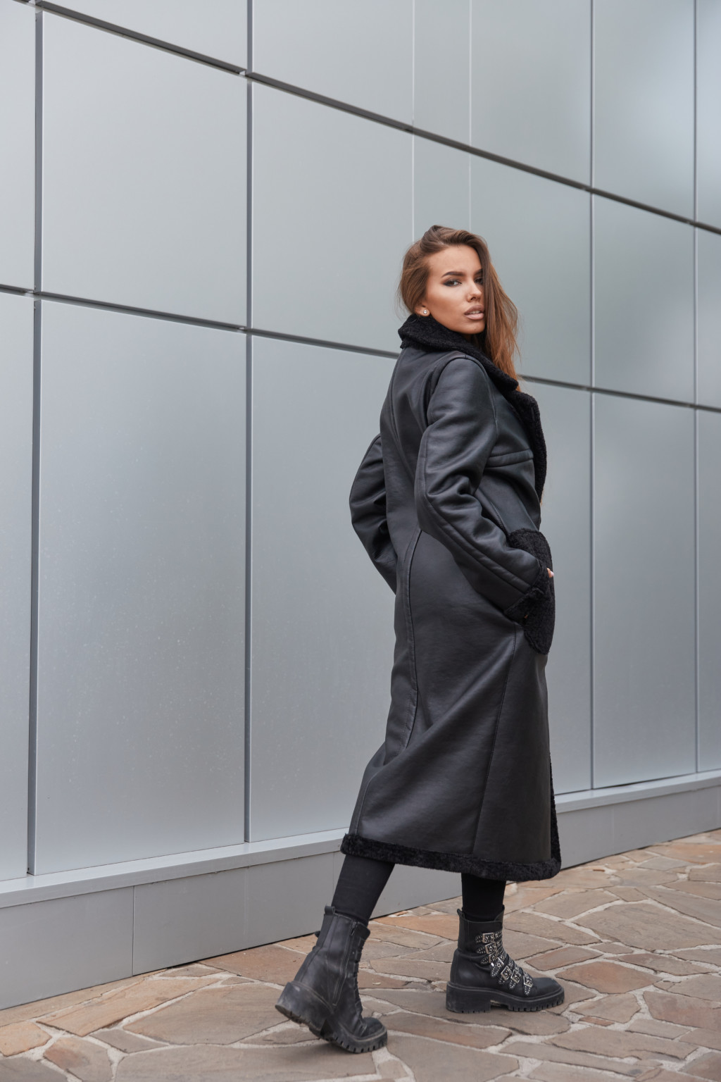 Зимняя Дубленка Mila Nova Д-170 черная — изображение 4