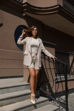 Літній костюм Mila Nova J-20 бежевий - Зображення 2