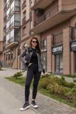 Джинсовая куртка Mila Nova Q-29 черный — изображение 5