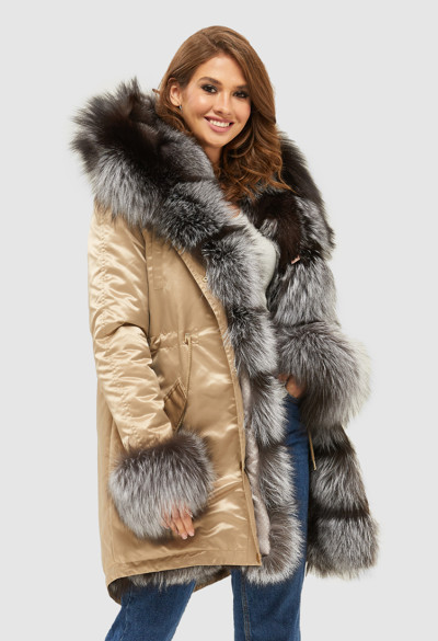 Зимняя парка Mila Nova П-97 бежевая