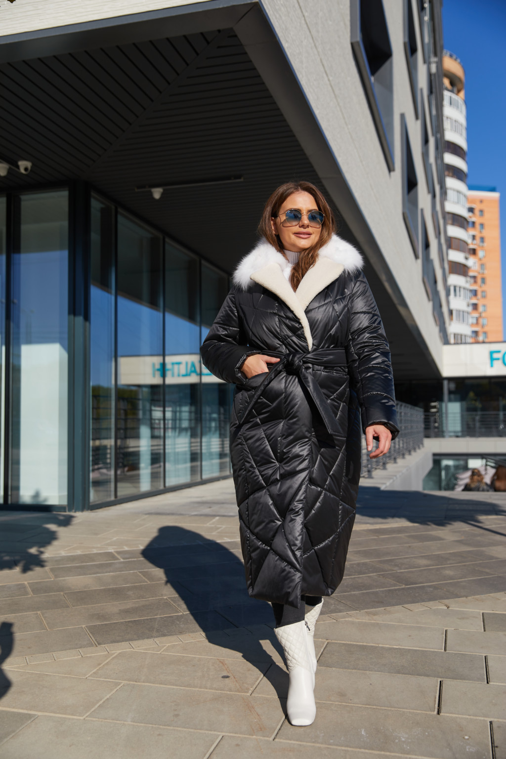 Зимний плащ Mila Nova ПВ-229 черный — изображение 6