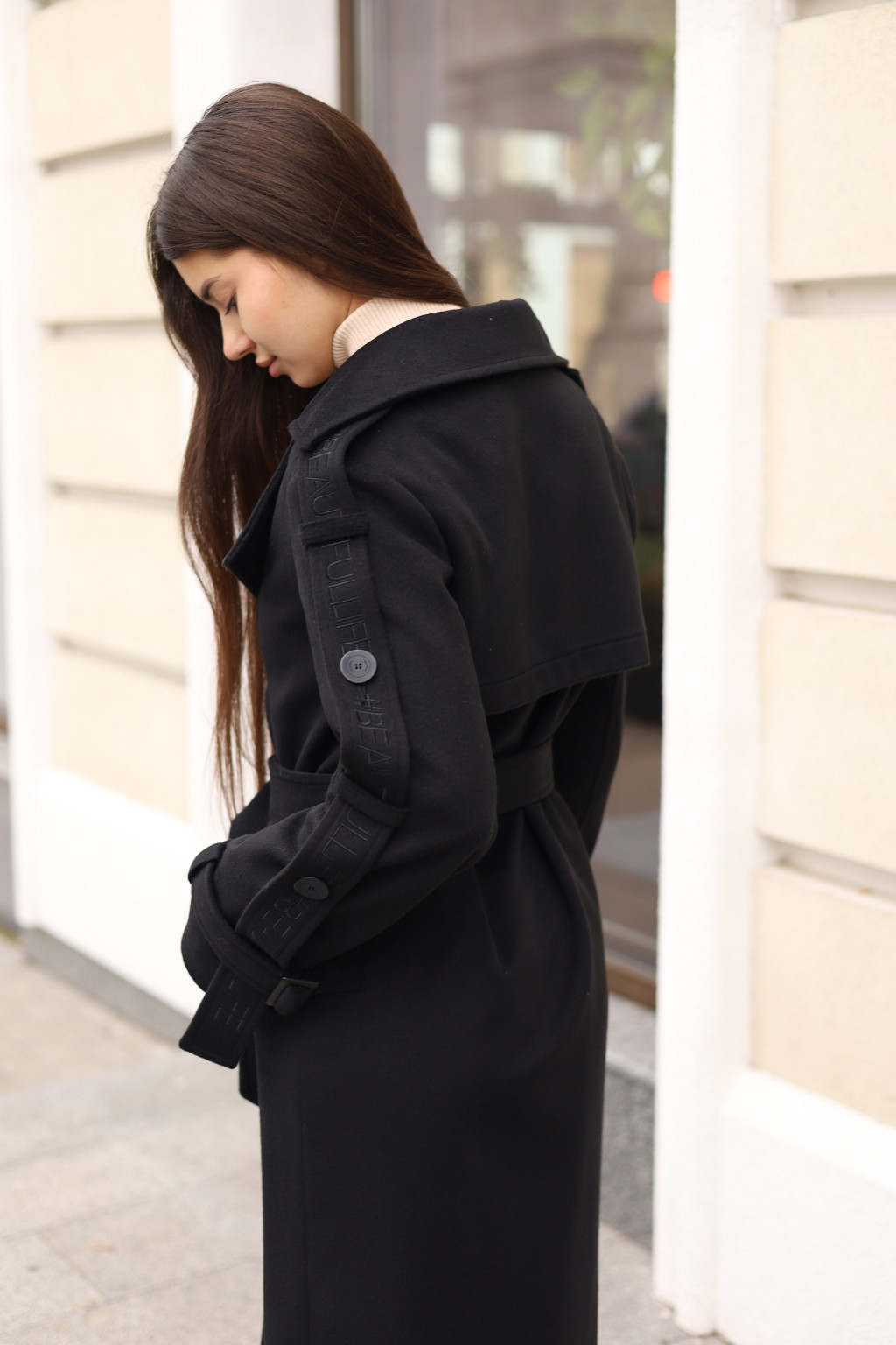 Демисезонное пальто Mila Nova ПВ-93 черное — изображение 5