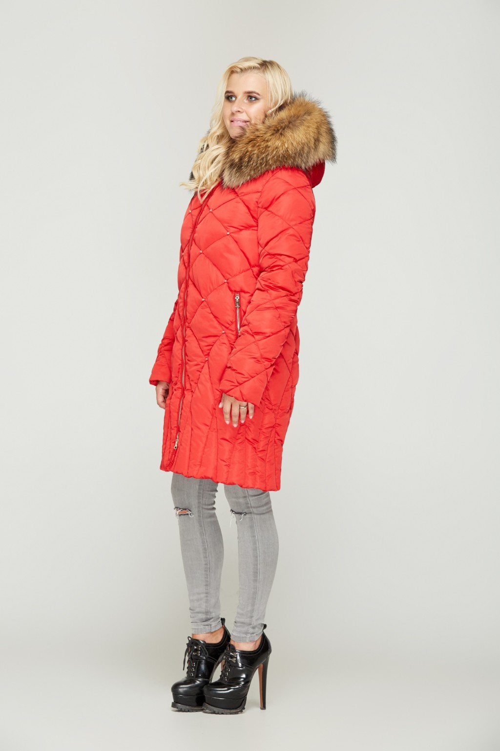 Зимний пуховик Mila Nova К-55 красный — изображение 2