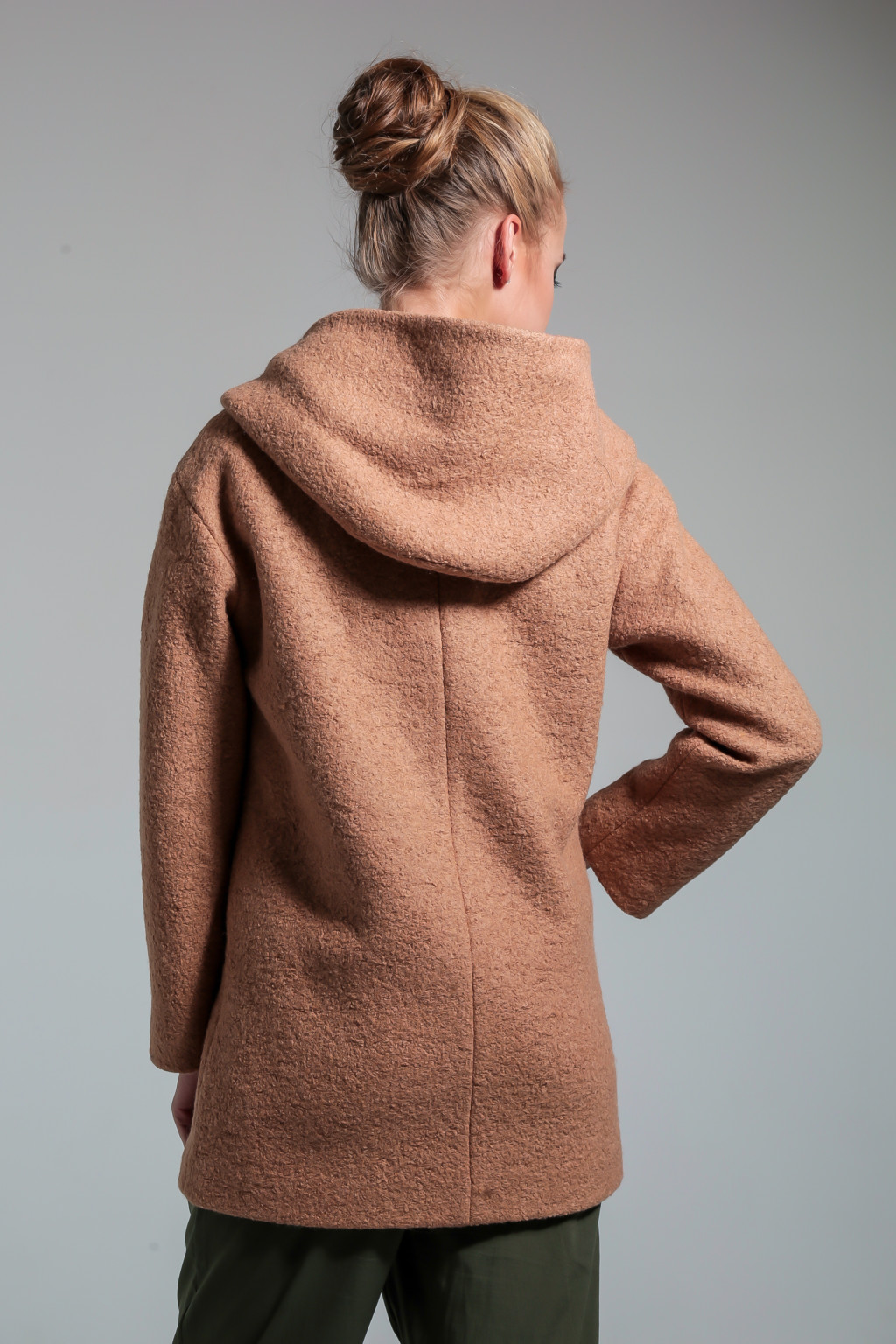 Демисезонное пальто Mila Nova З-26 бежевый — изображение 3