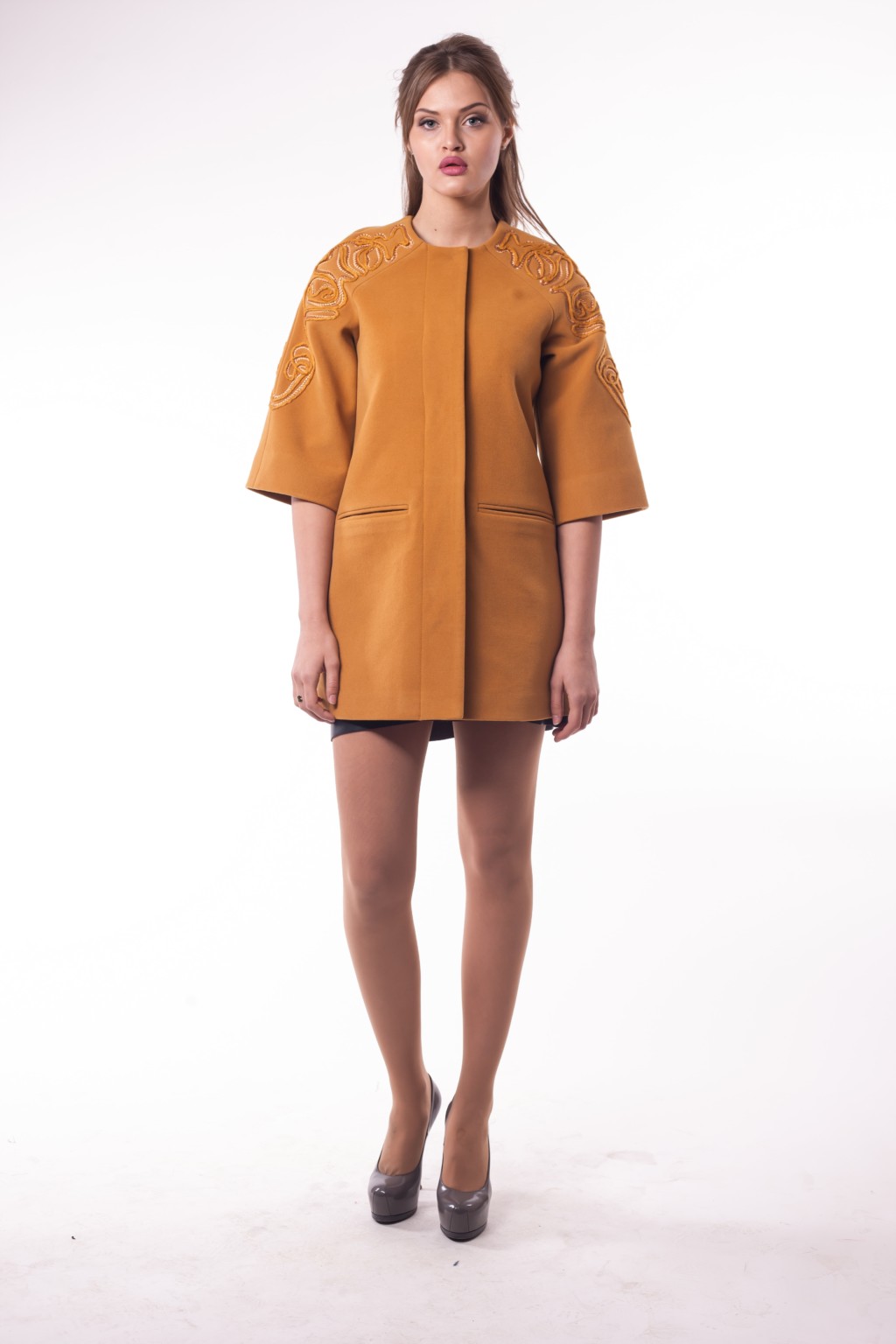 Демисезонное пальто Mila Nova С-33 горчица — изображение 4