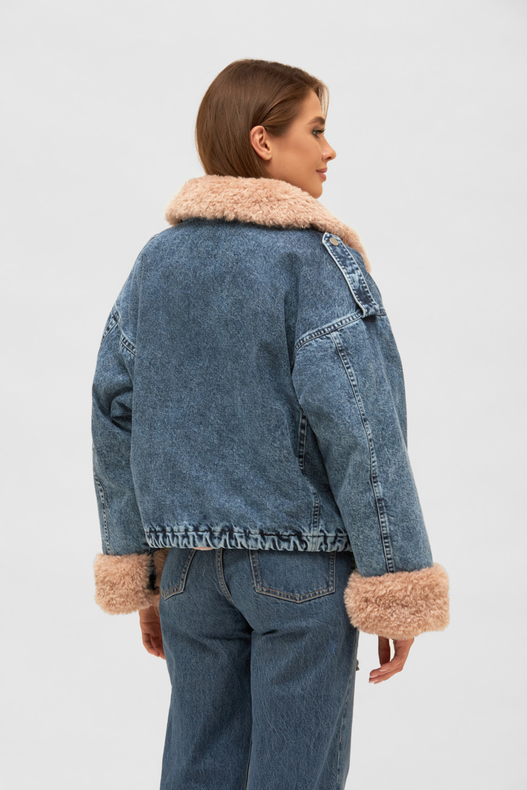 Зимняя джинсовая куртка Mila Nova К-224 синий — изображение 2
