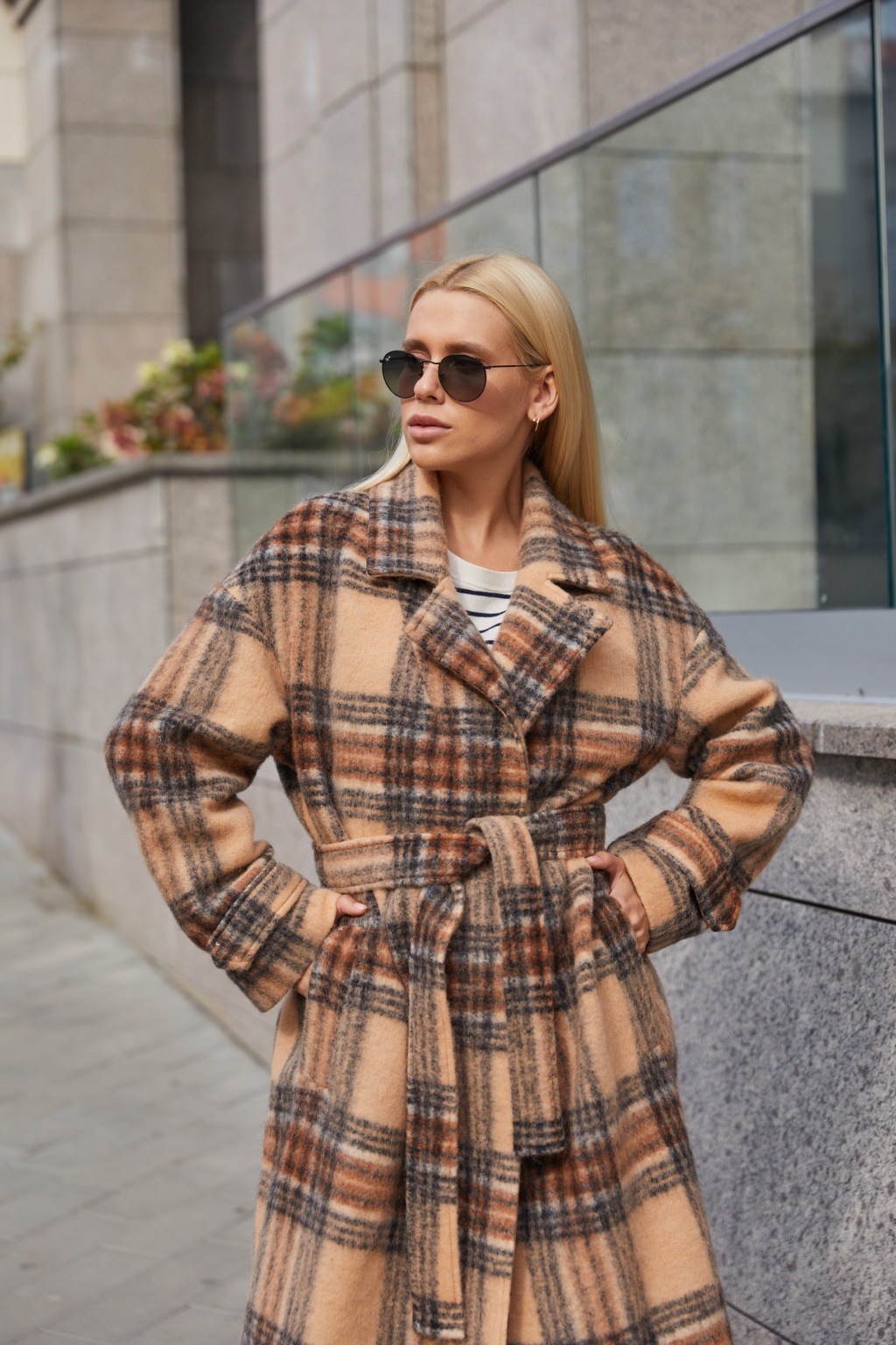 Пальто ПВ-269 бежевая клетка — изображение 2