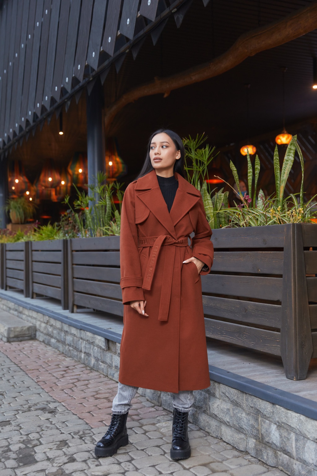 Демисезонное пальто Mila Nova ПВ-172 шоколад — изображение 1