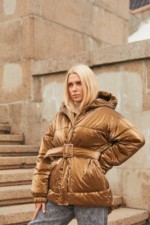 Демисезонная Куртка Mila Nova К-123 золото — изображение 3