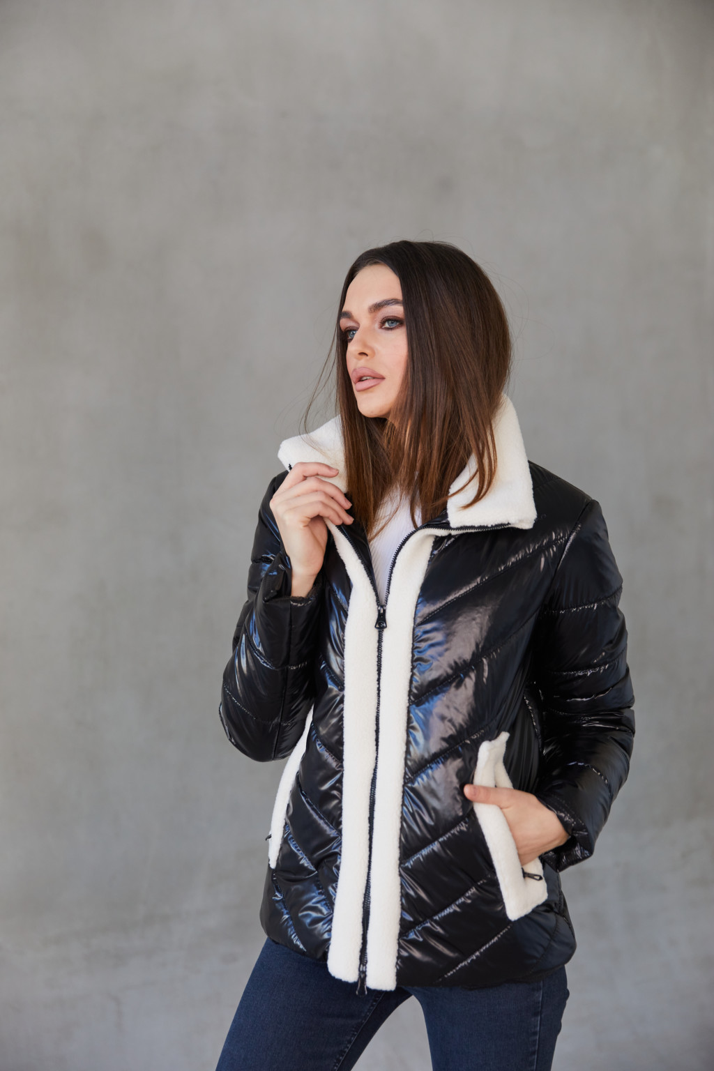 Демисезонная Куртка Mila Nova К-234 черный — изображение 4