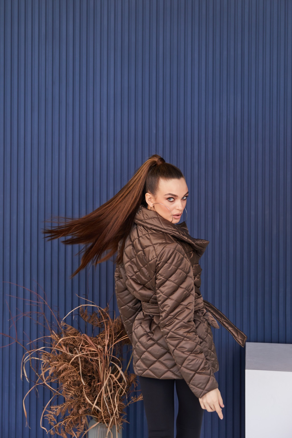 Демисезонная Куртка Mila Nova К-252 шоколад — изображение 5