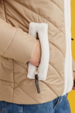 Демисезонная Куртка Mila Nova К-234 кемел — изображение 4