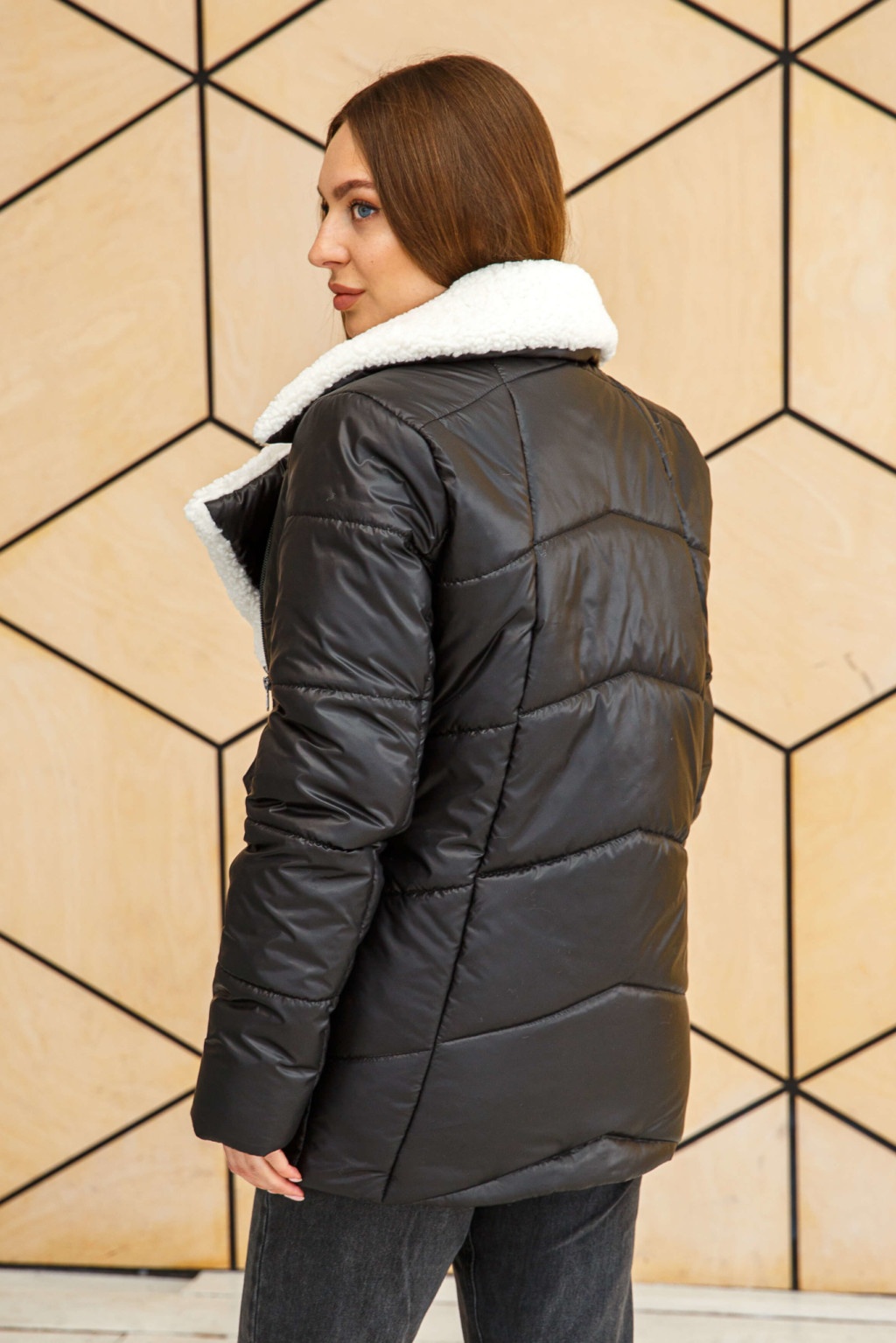 Демисезонная Куртка Mila Nova К-278 черный — изображение 4