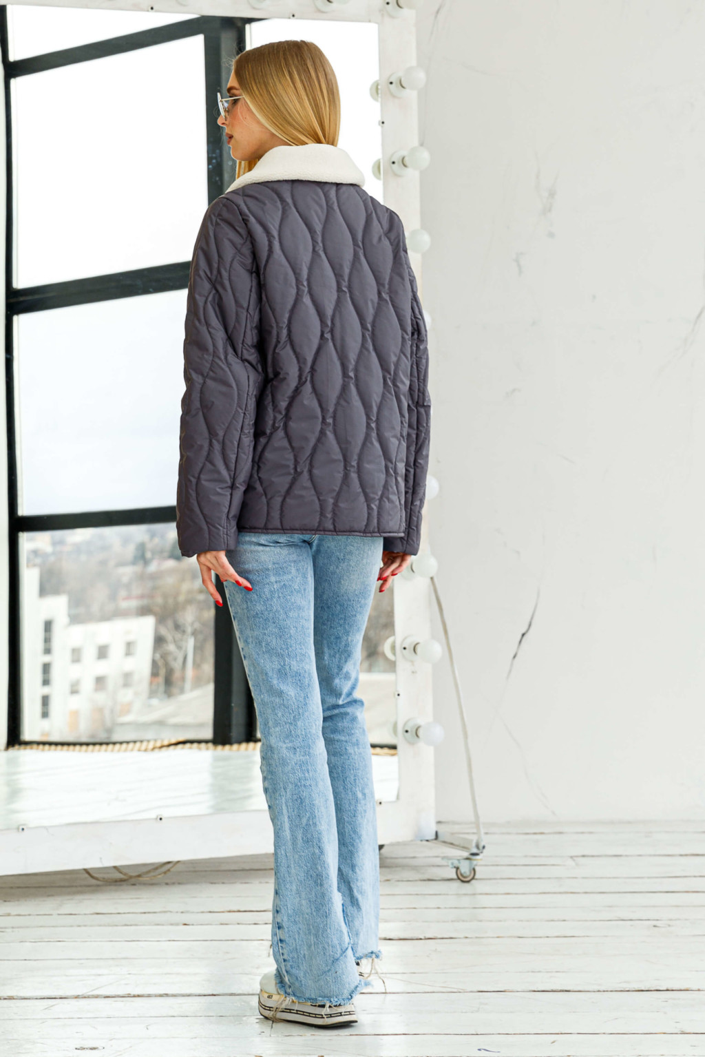 Демисезонная Куртка Mila Nova К-279 серый — изображение 3