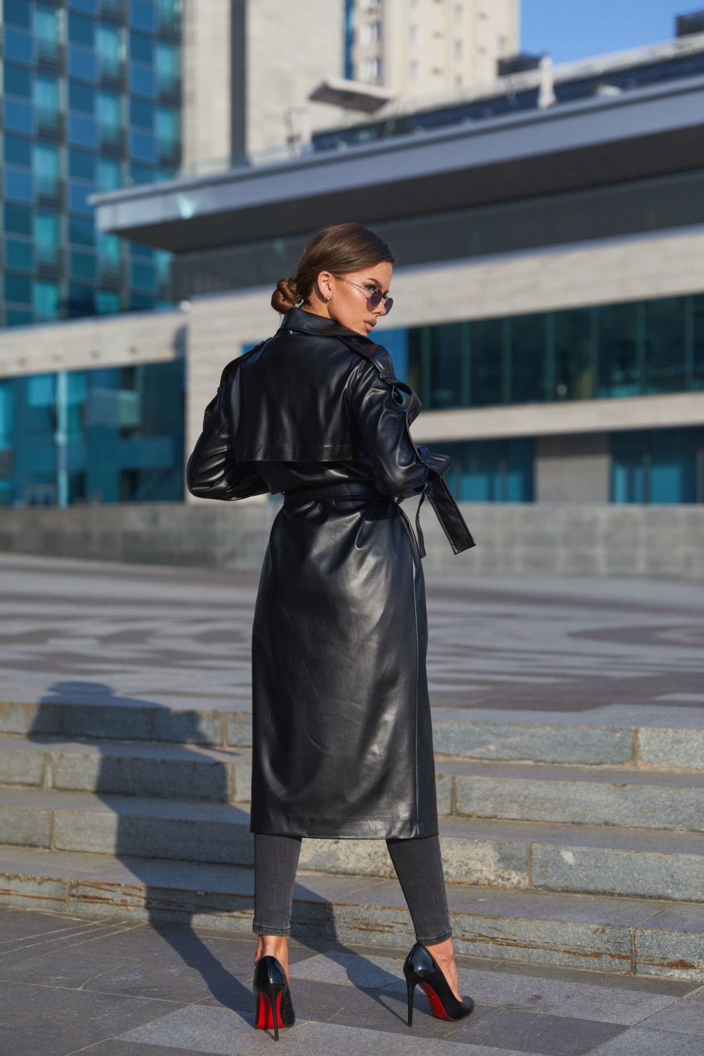 Демисезонный тренч Mila Nova ПВ-180 черный — изображение 3