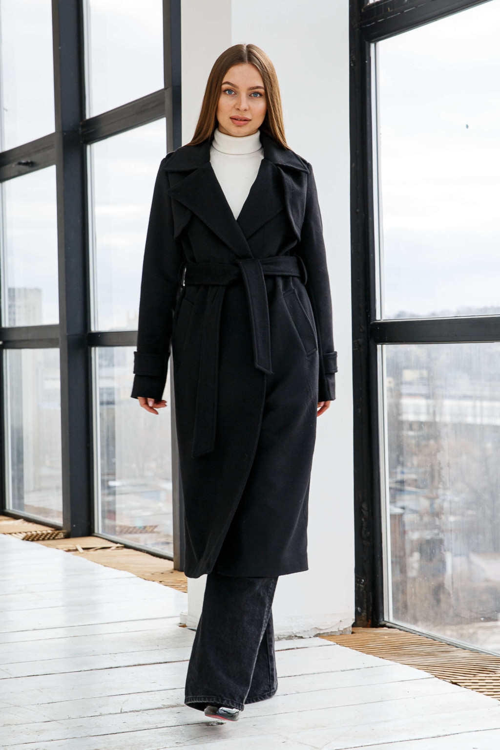 PV-310black Демисезонное Пальто Mila Nova ПВ-310 черный — изображение 1