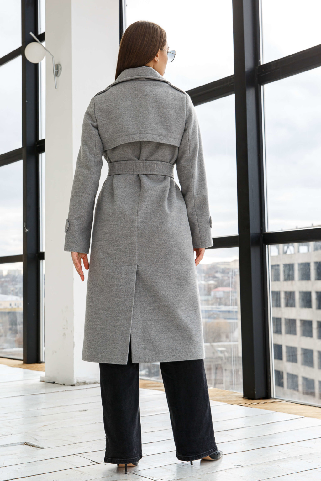 Демисезонное Пальто Mila Nova ПВ-310 светло-серый — изображение 3