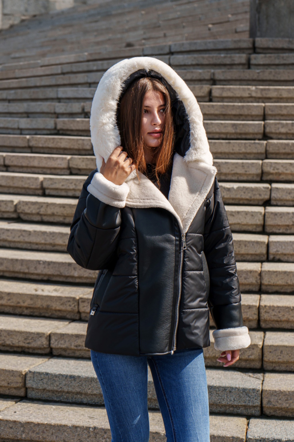 Зимняя куртка Mila Nova К-288 черный — изображение 5