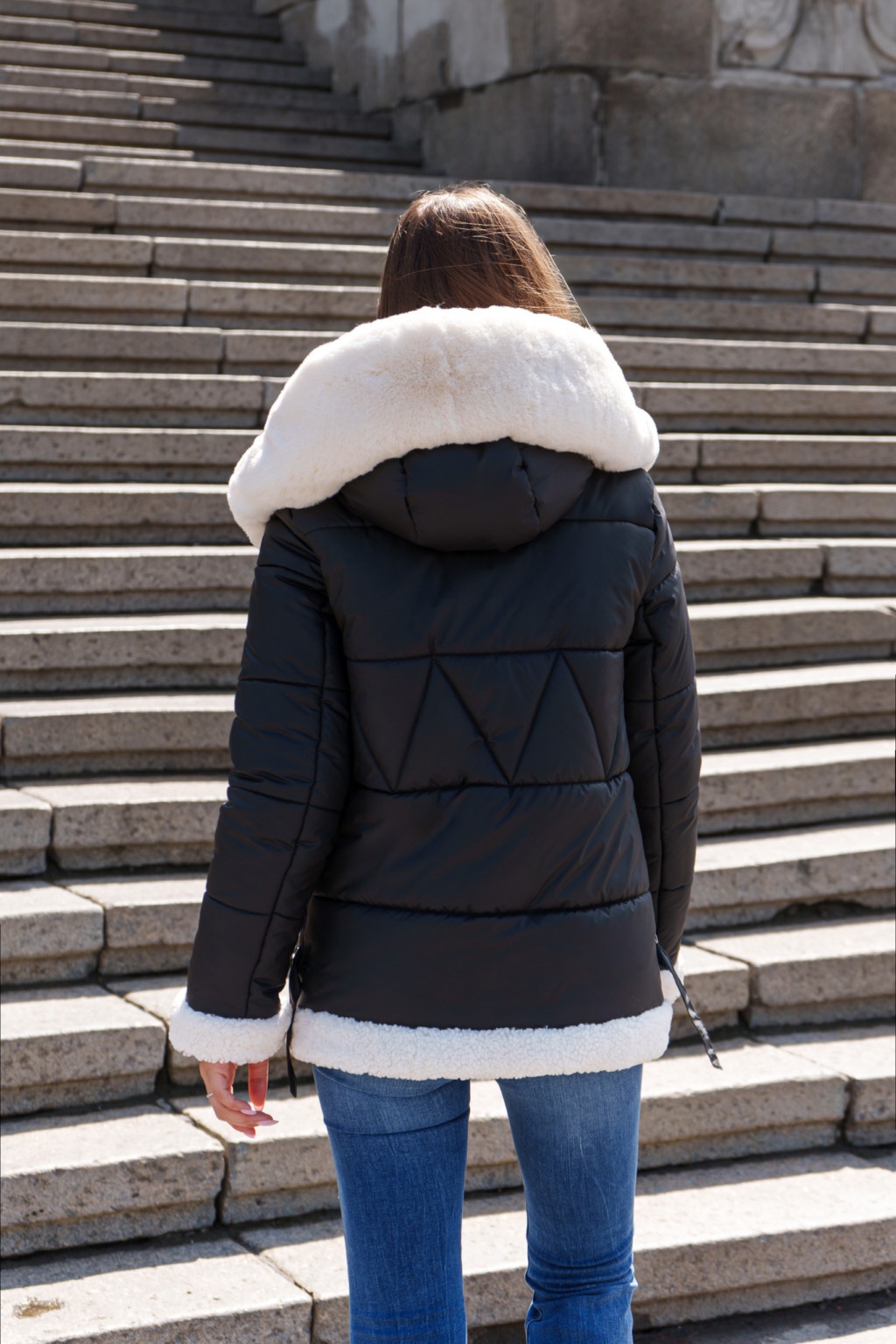 Зимняя куртка Mila Nova К-291 черный — изображение 6