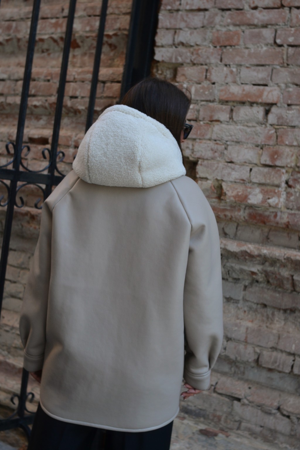 Зимняя дубленка Mila Nova Д-209  бежевый — изображение 4