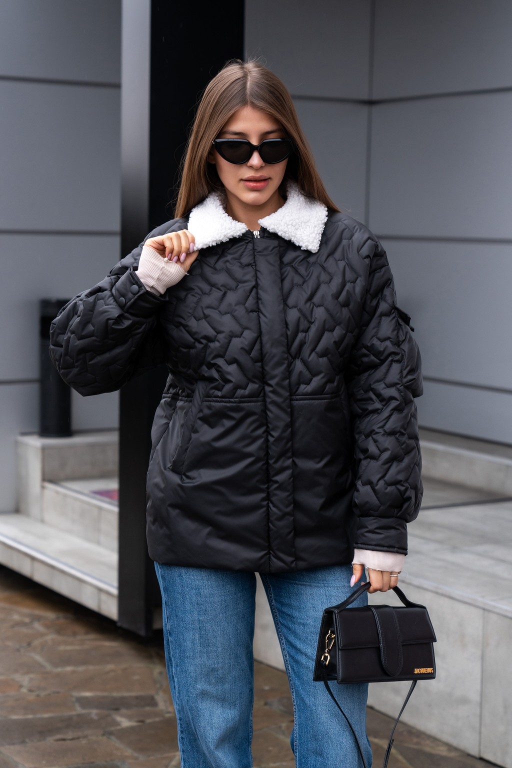 Демисезонная куртка Mila Nova К-309 черный — изображение 1