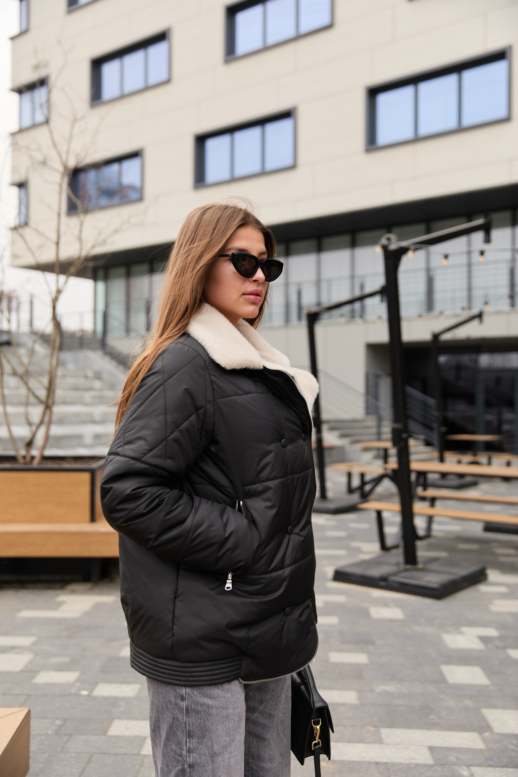 Демисезонная куртка Mila Nova К-311 черный+белый — изображение 2