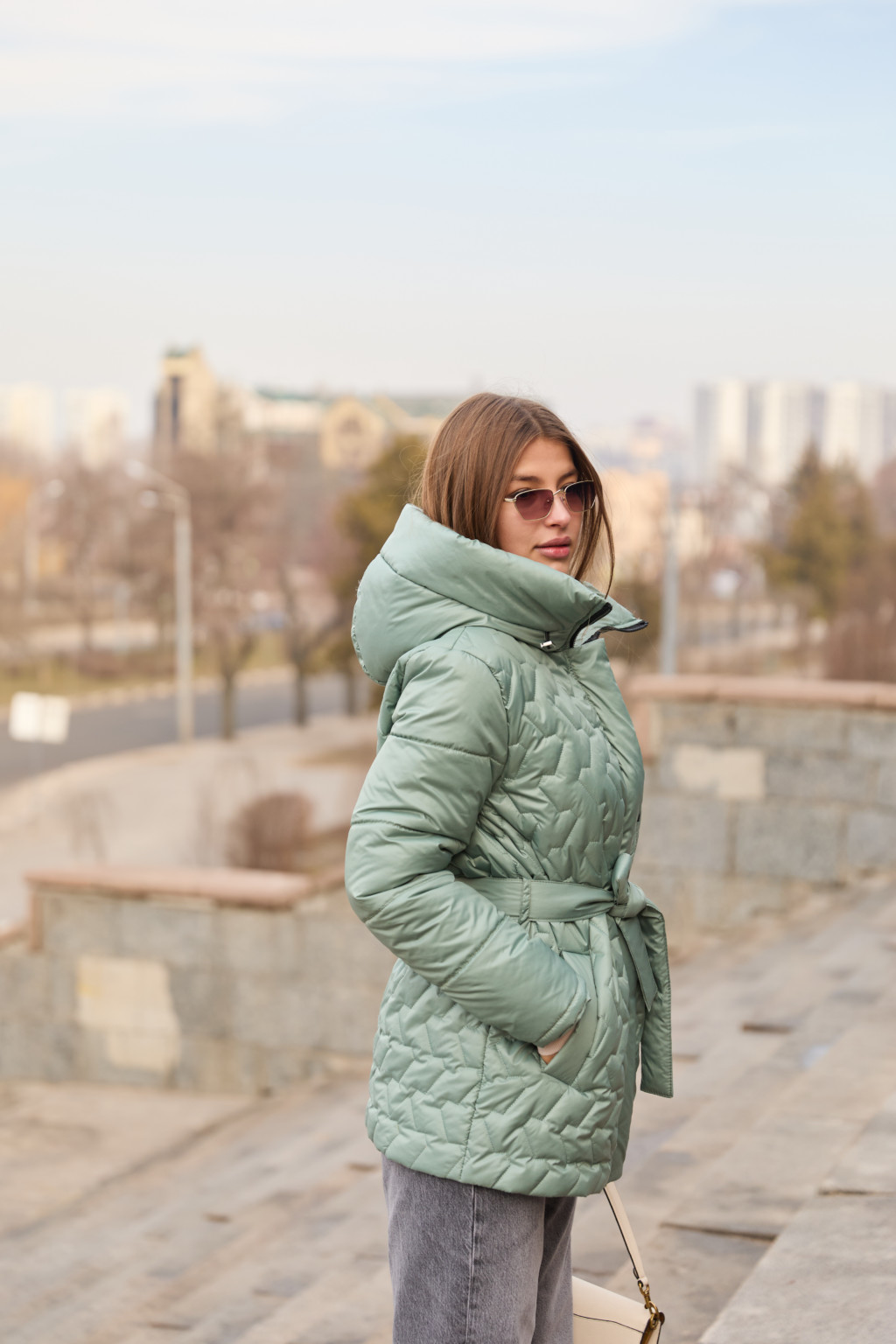 Демисезонная куртка Mila Nova К-320 оливка — изображение 3